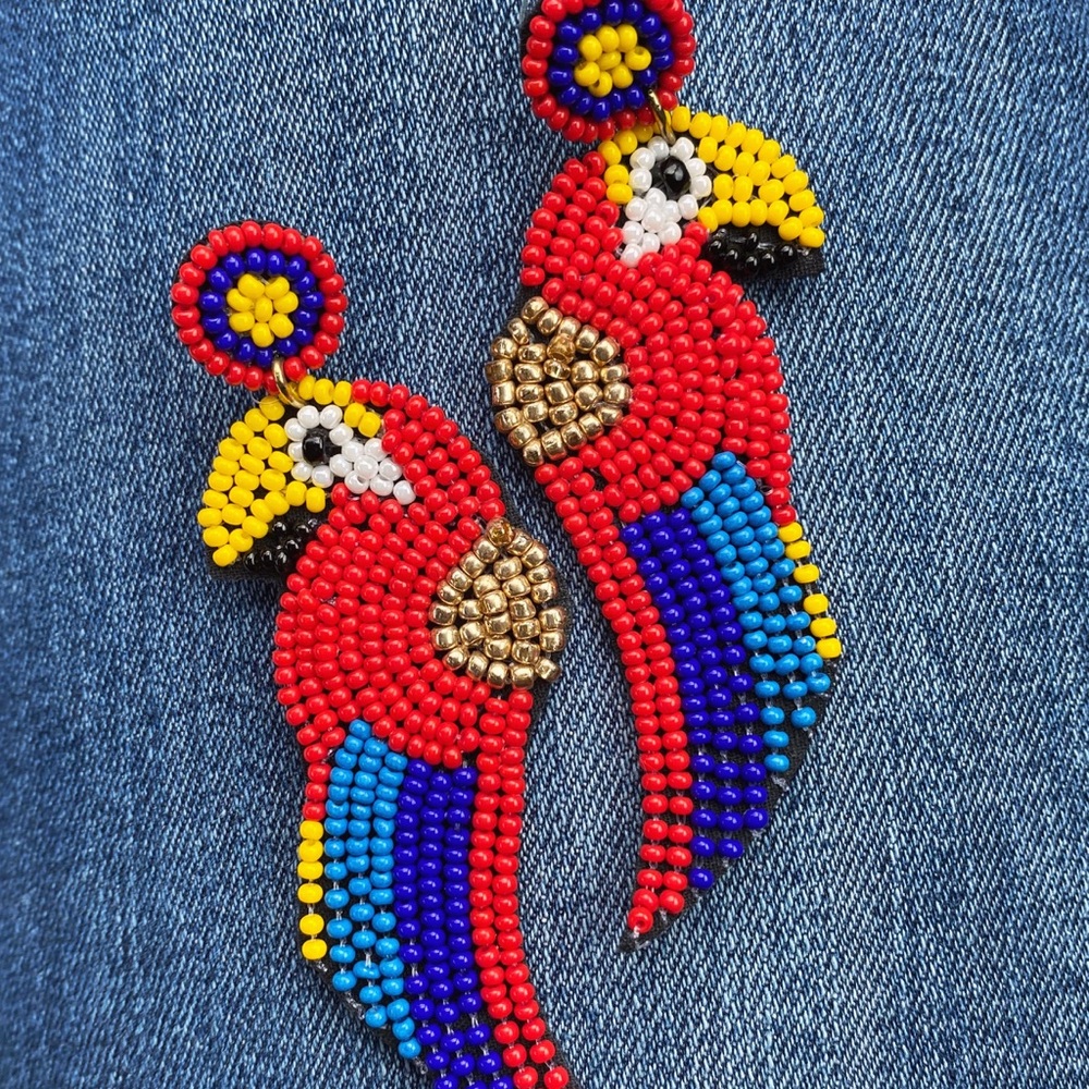 Parrot beaded earrings